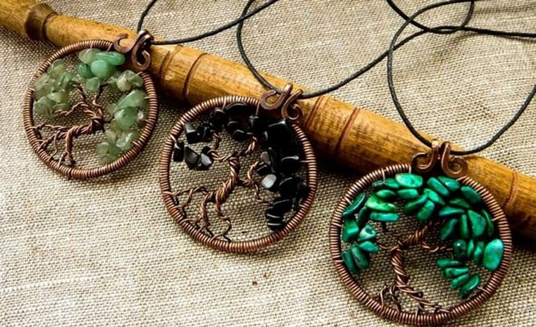 amulets pendants pikeun kaséhatan sarta alus tuah